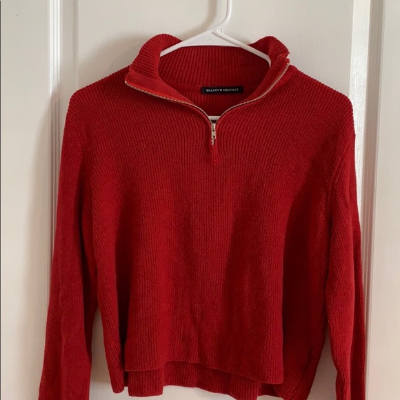 VERY RARE RED CASEY SWEATER - Picture 3 of 6